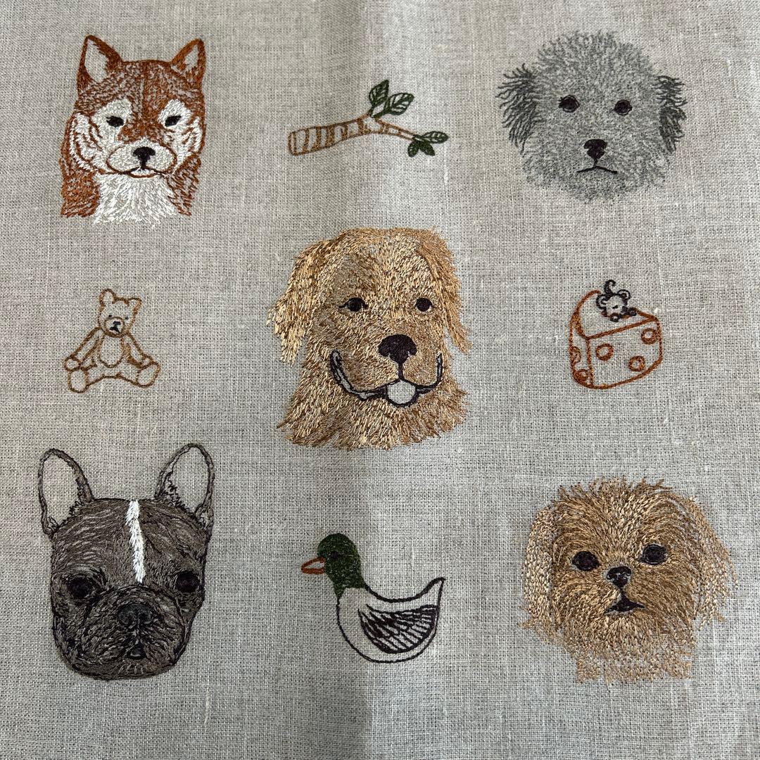 Coral&Tusk コーラル&タスク　犬のクッションカバー　新作　新品