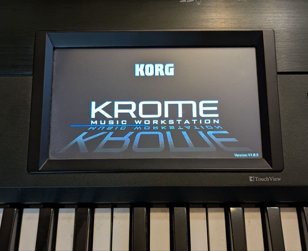 鍵盤楽器 KORG KROME61