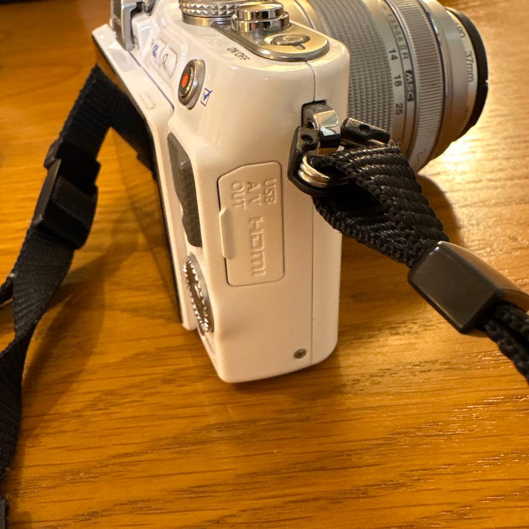 OLYMPUS PEN Lite E-PL3 ミラーレス