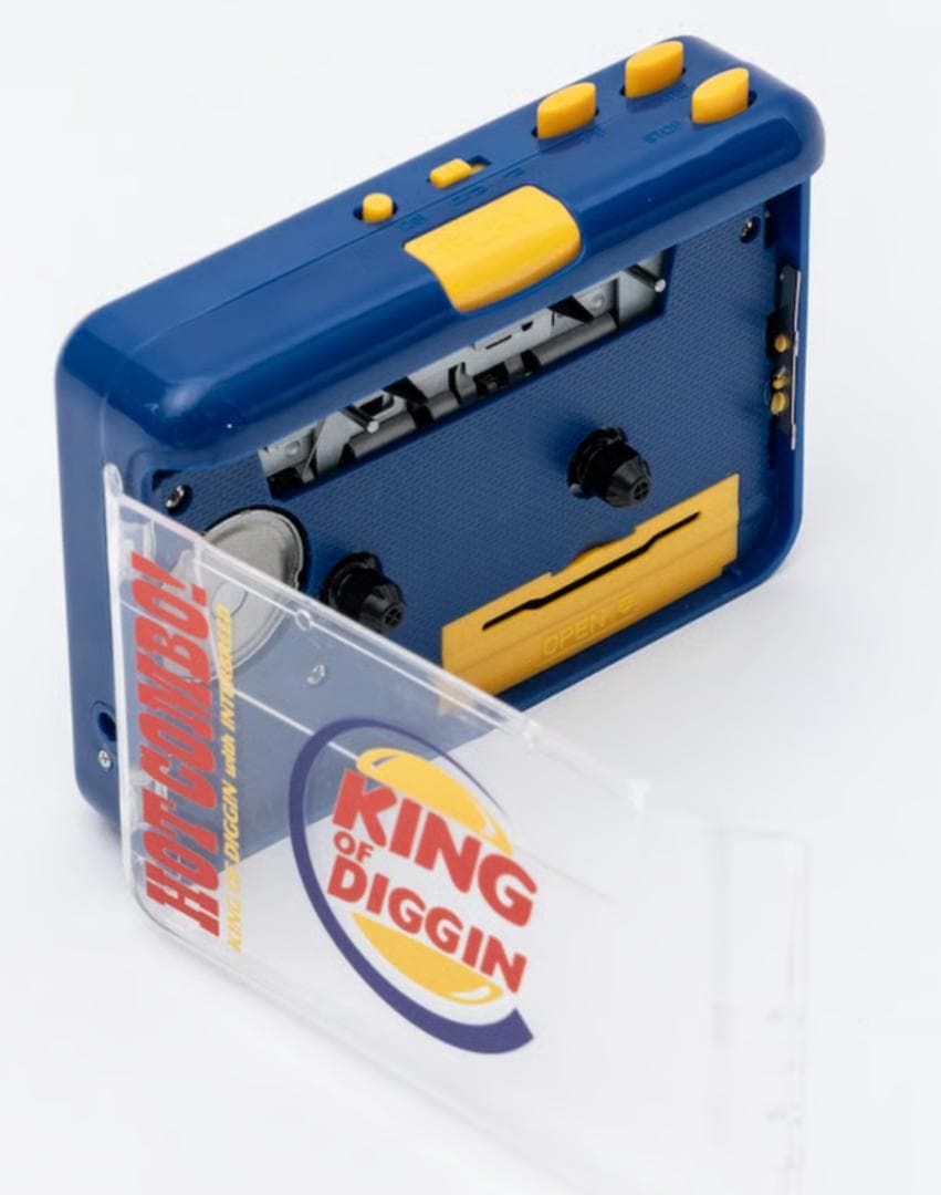 KING OF DIGGIN’ x INTERBREED カセットプレイヤー