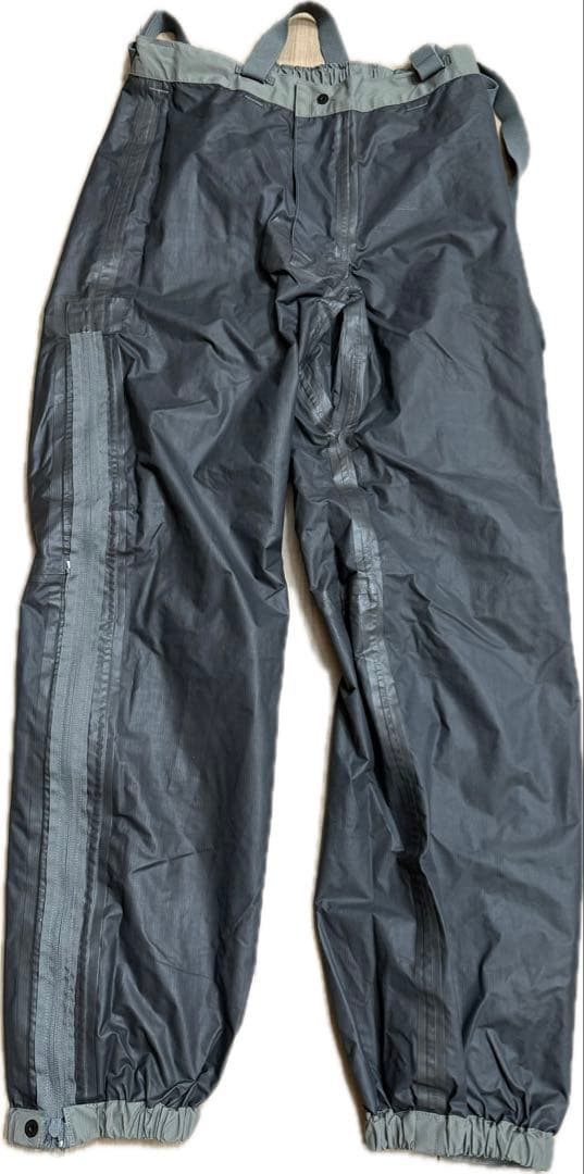 patagonia PCU mars level6 パンツ small