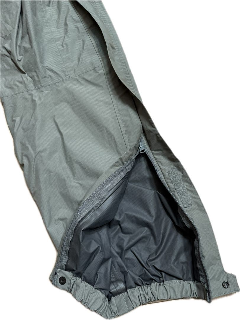 patagonia PCU mars level6 パンツ small