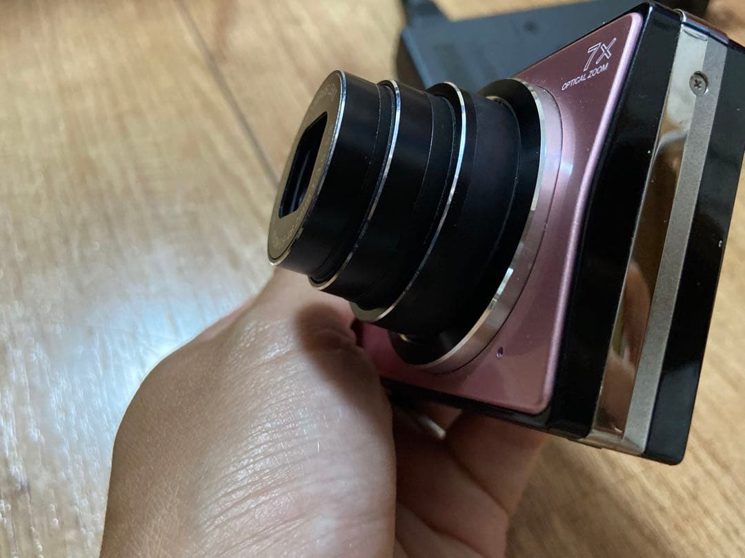 Canon IXY 430F ピンク 本体と充電器　バッテリー