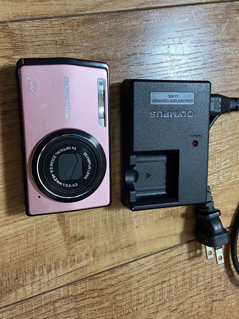 Canon IXY 430F ピンク 本体と充電器　バッテリー
