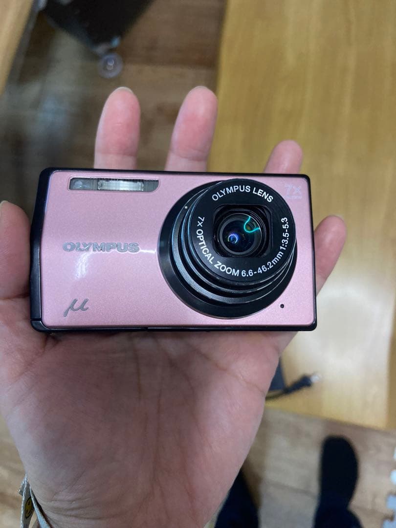 Canon IXY 430F ピンク 本体と充電器　バッテリー