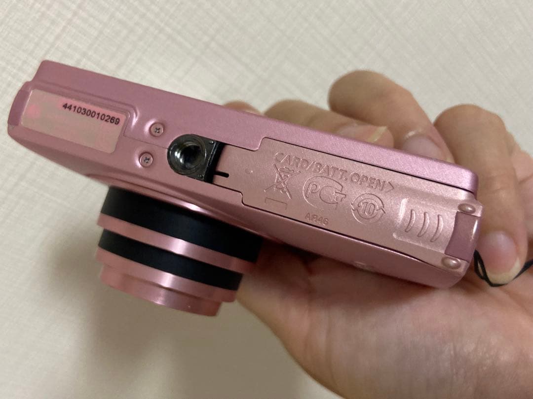 Canon IXY 430F ピンク 本体と充電器　バッテリー