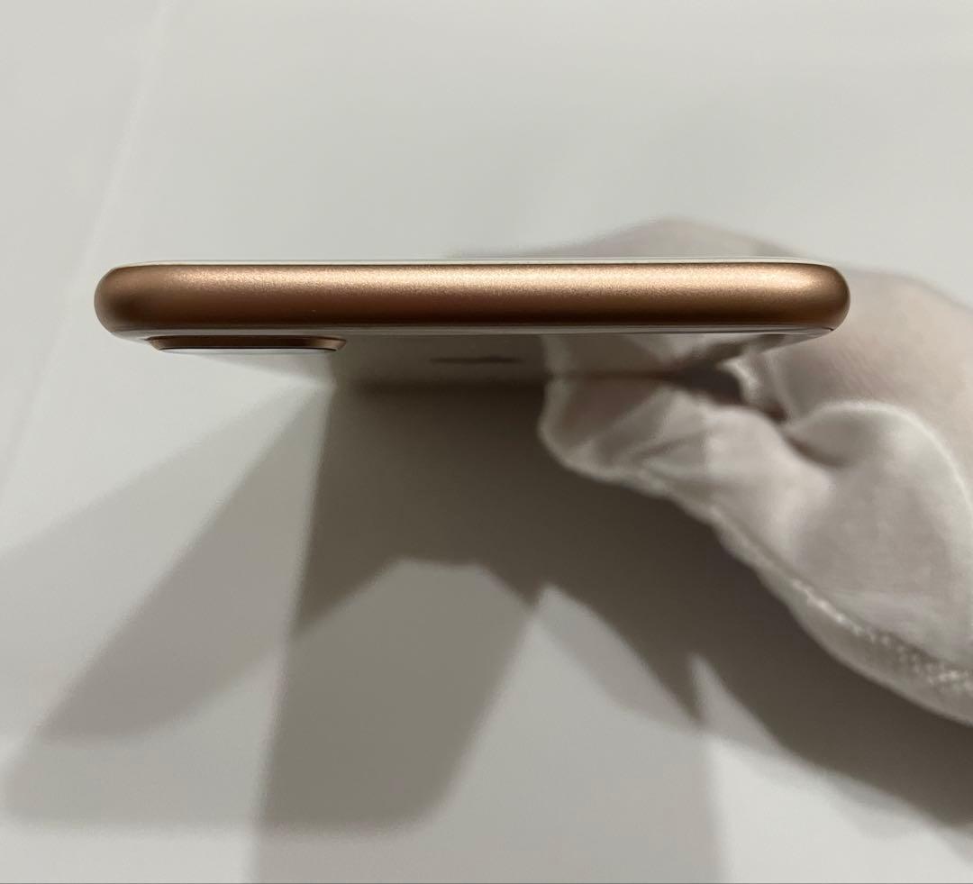 【iPhone本体】iPhone 8 Plus ゴールド SIMフリー
