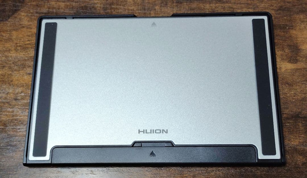 HUION 液タブ 液晶タブレット　KAMVAS 13