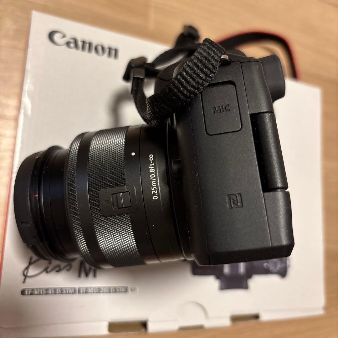 canon EOS kiss M ダブルレンズ