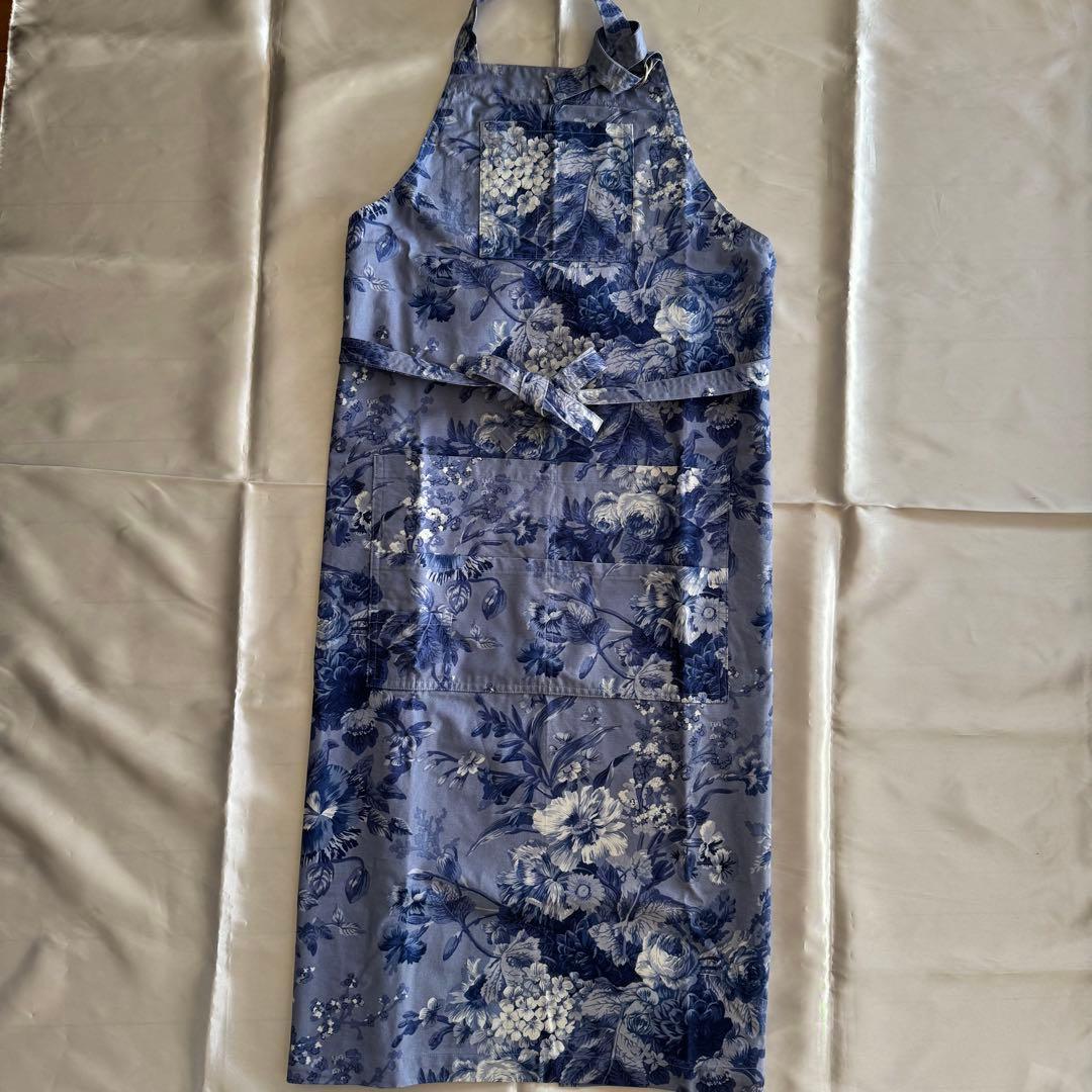 美品　RALPH LAUREN 花柄コットンエプロン 前開きボタン付き