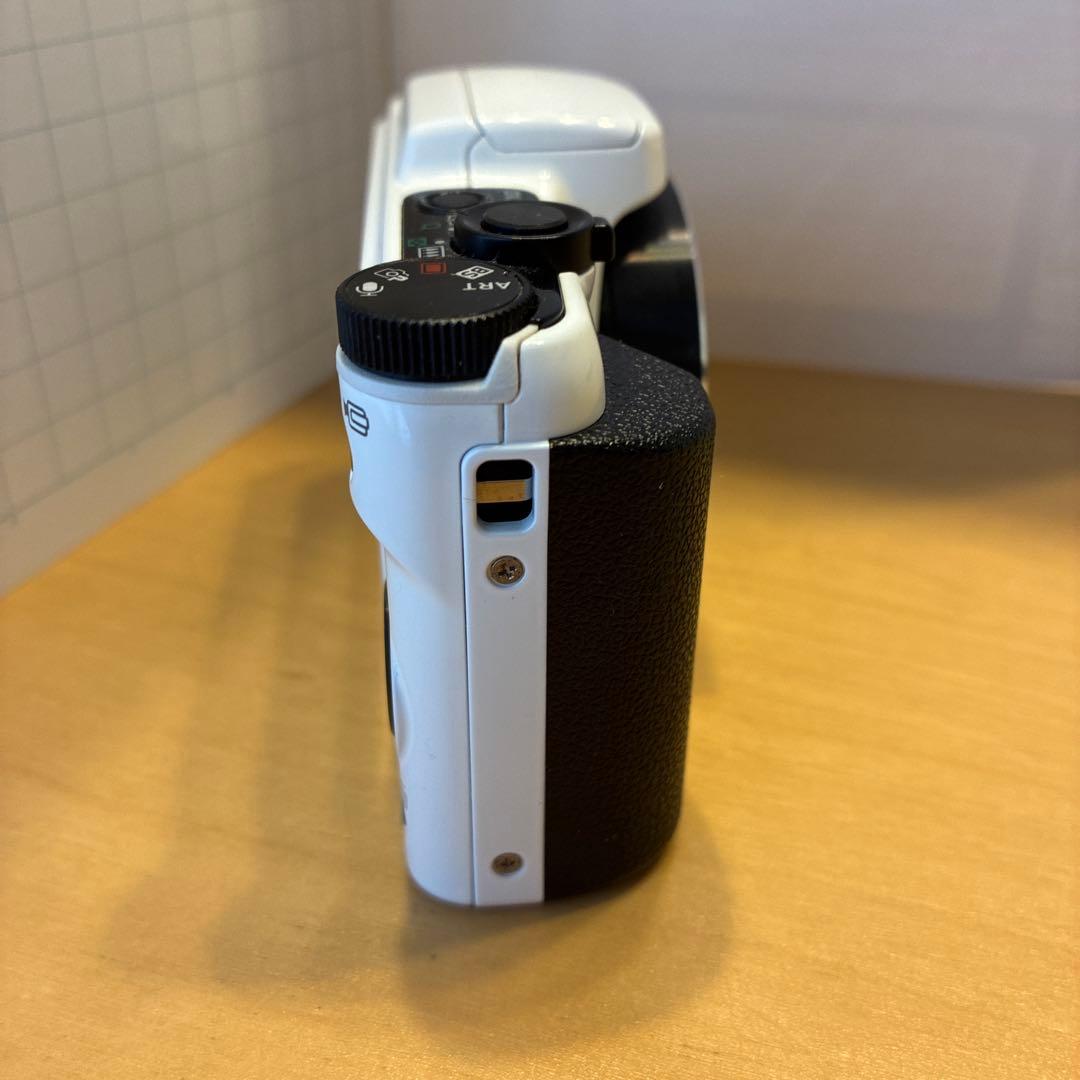 CASIO EXILIM コンパクトデジタルカメラ　EX-H50