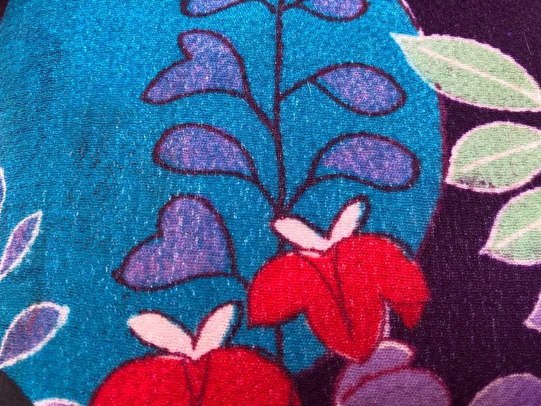 一閑張り　一閑張りバック　大正縮緬　犬張子　狛犬　正絹古布　古布　少し大きめ