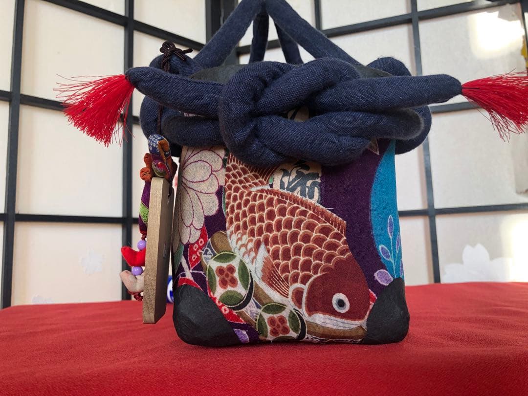 一閑張り　一閑張りバック　大正縮緬　犬張子　狛犬　正絹古布　古布　少し大きめ