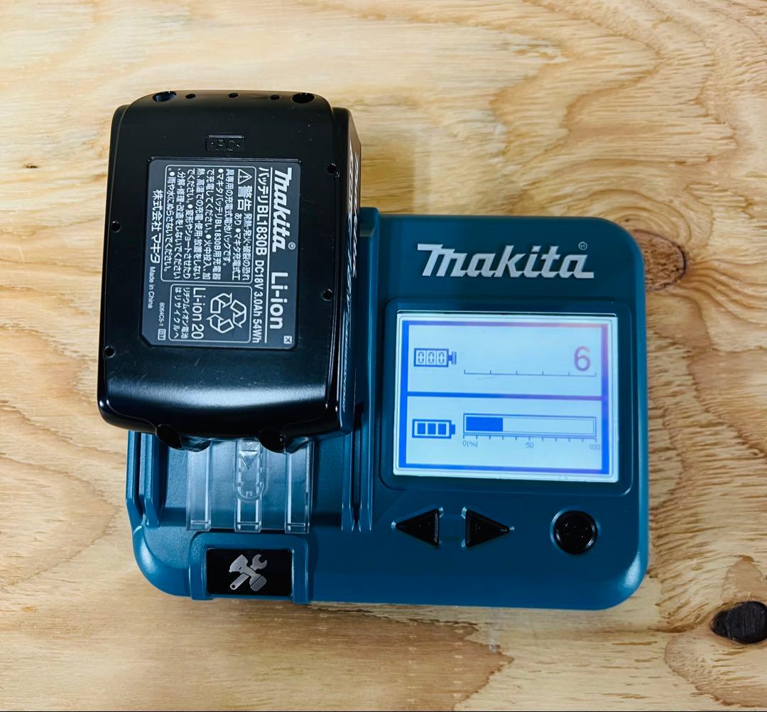 makita マキタ 18V 充電式クリーナ 紙パック式 CL285FDRFW