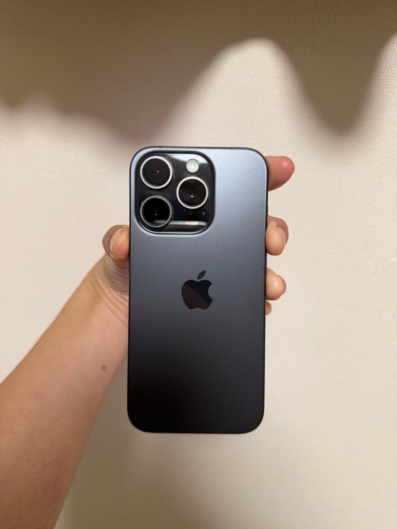 iPhone 15 Pro 256GB 本体+箱+付属品