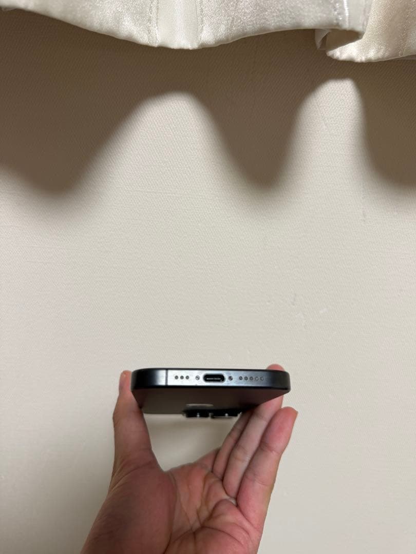 iPhone 15 Pro 256GB 本体+箱+付属品