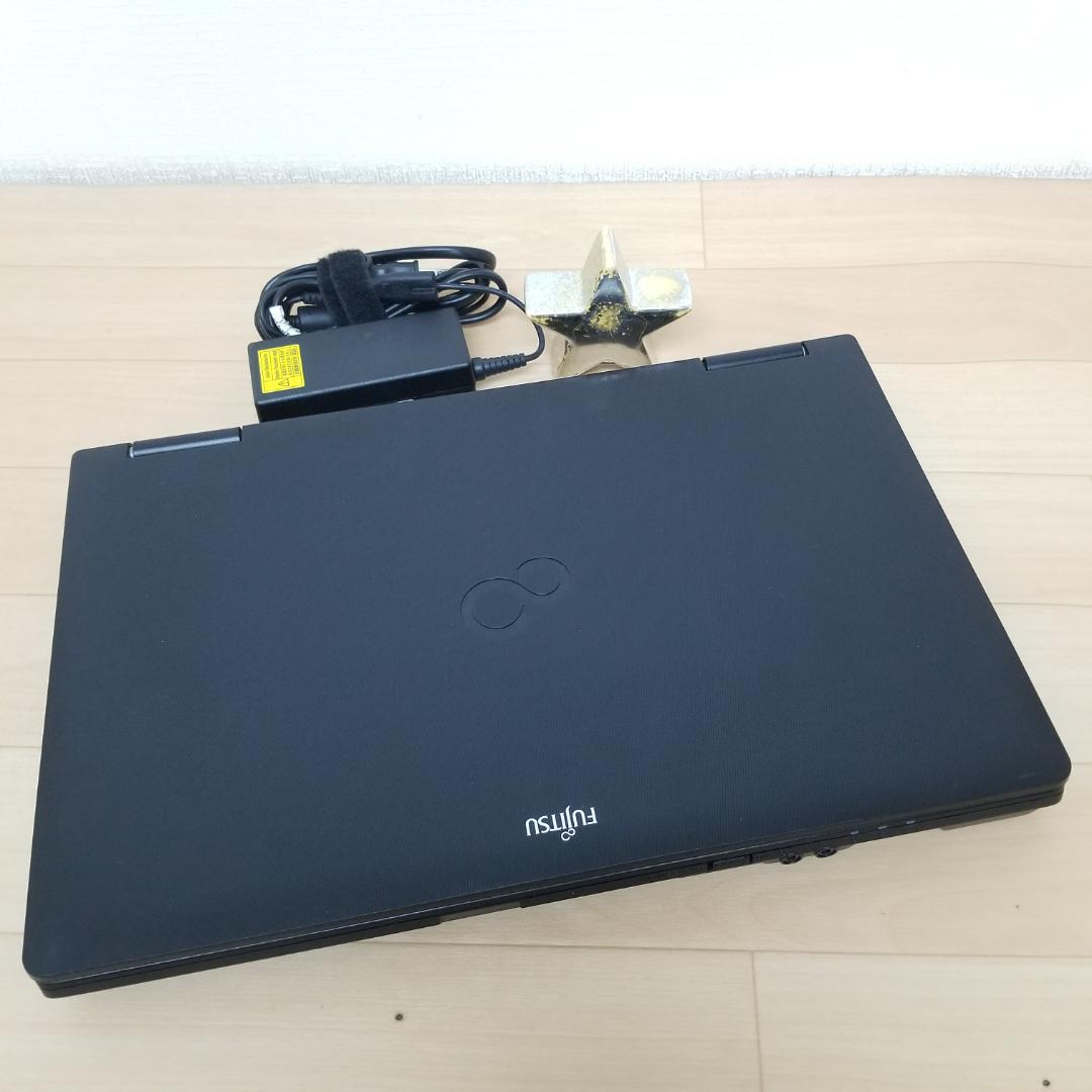 期間限定 美品 新品SSD Win11 i3 ノートPC 富士通 (E2160