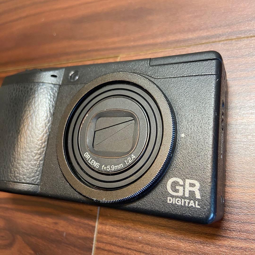 RICOH GR DIGITAL Ⅱ デジカメ ほぼ新品 4273