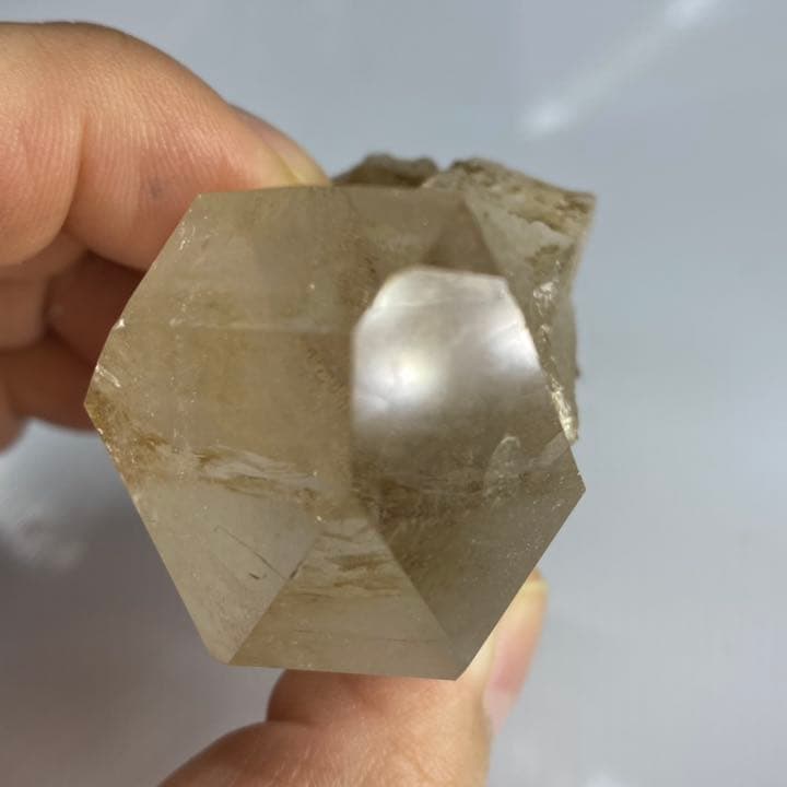 【超絶レア】インド・ガルサ産ヒマラヤ水晶（ライトシトリンカラー）
