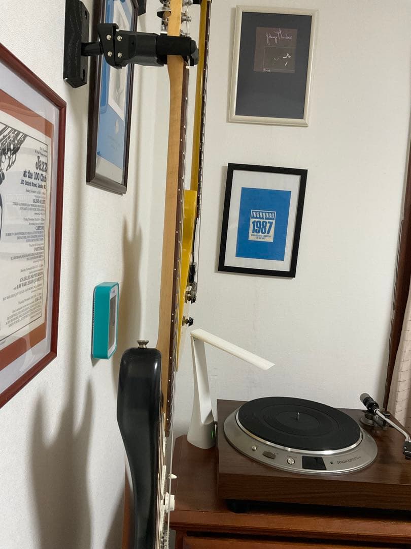 ストラト　タイプ　艶消しボディ ブラウンサンバースト