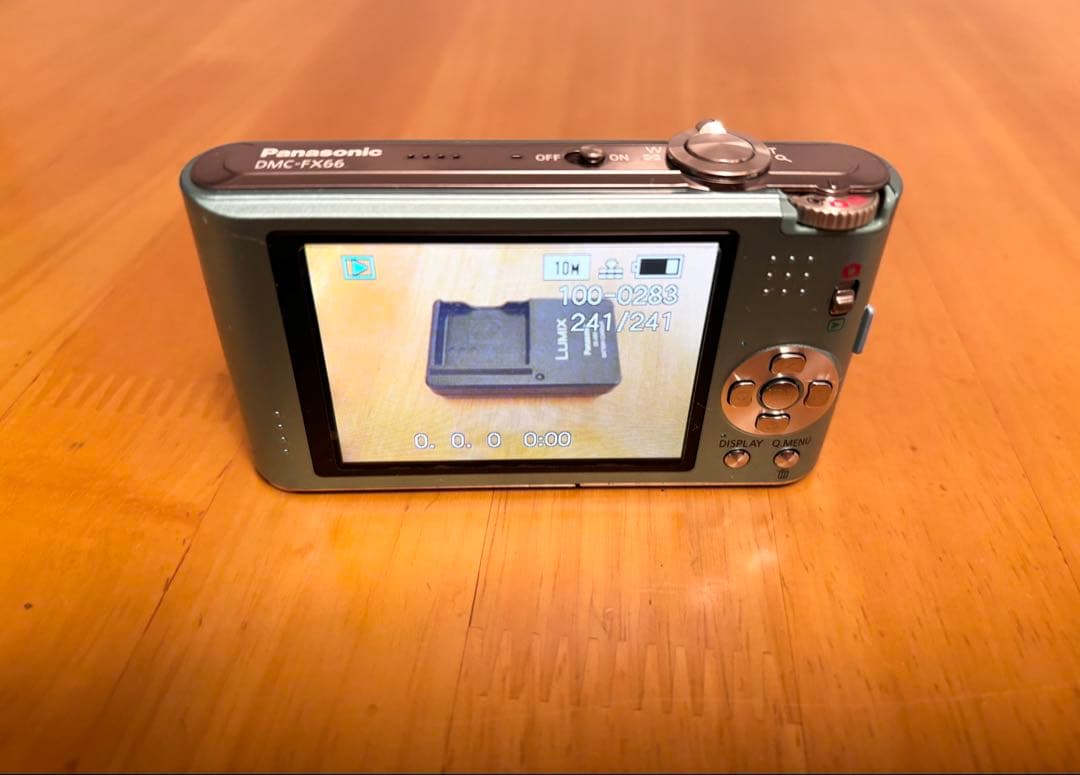 Panasonic Lumix DMC-FX66 デジタルカメラ