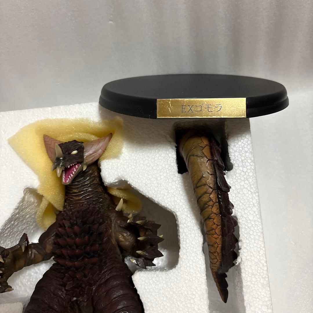 EXゴモラ 特撮スーパーコロシアム シリーズ 劇場限定 地球防衛軍秘密基地本部