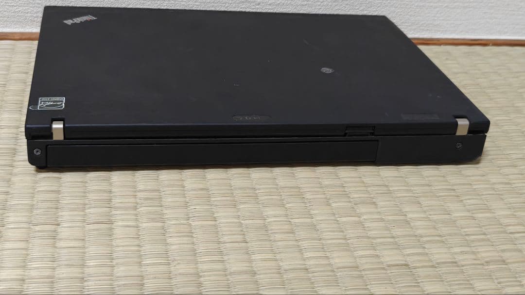 Lenovo ThinkPad X201ノートパソコン