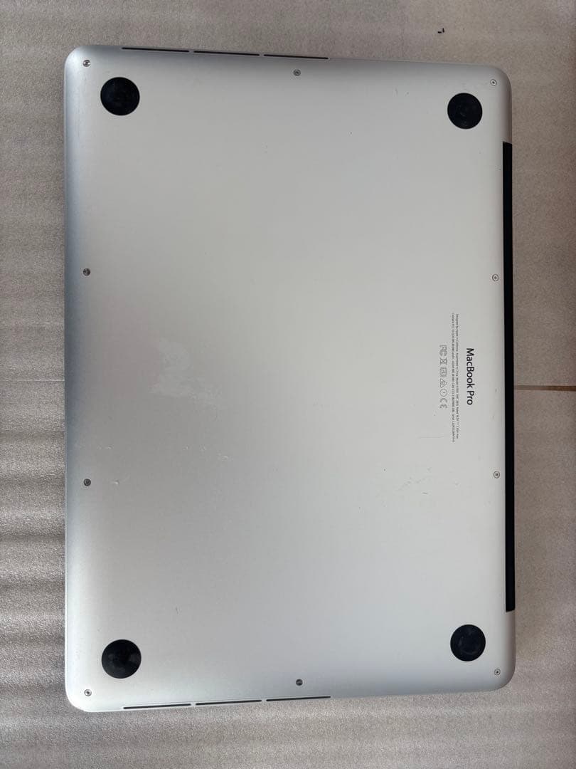 MacBookPro 13インチ　Retina A1502 2015