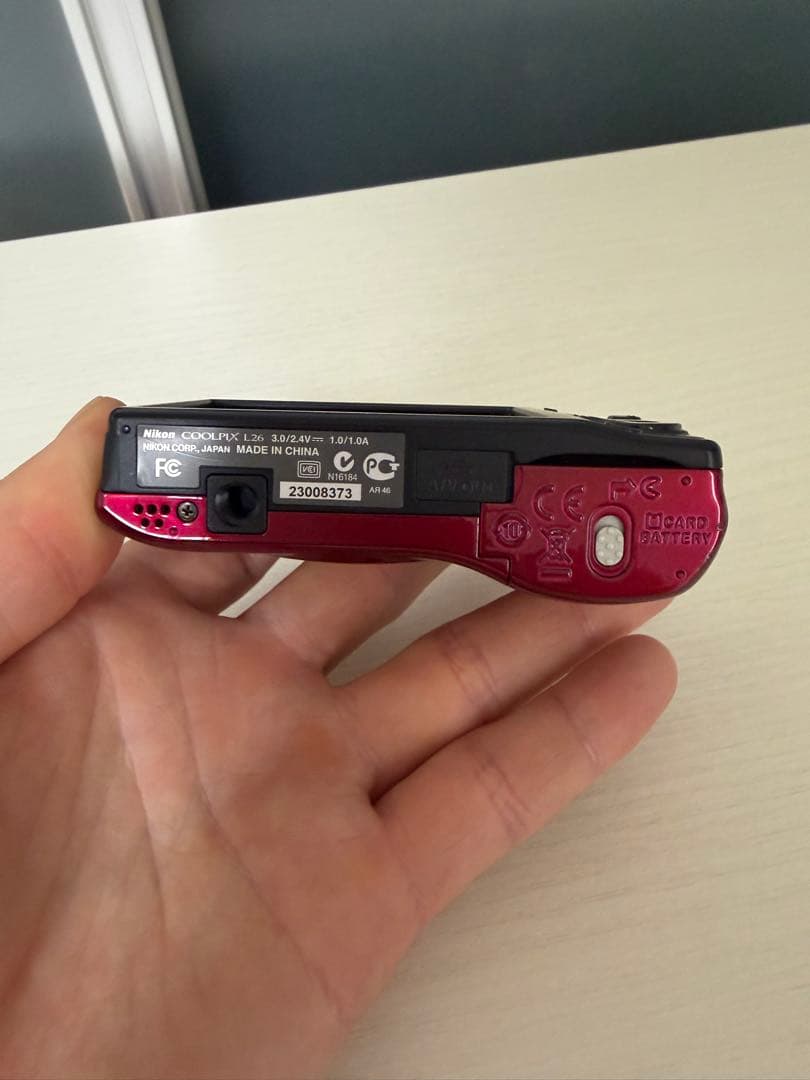 Nikon COOLPIX L26 レッド コンパクトデジタルカメラ
