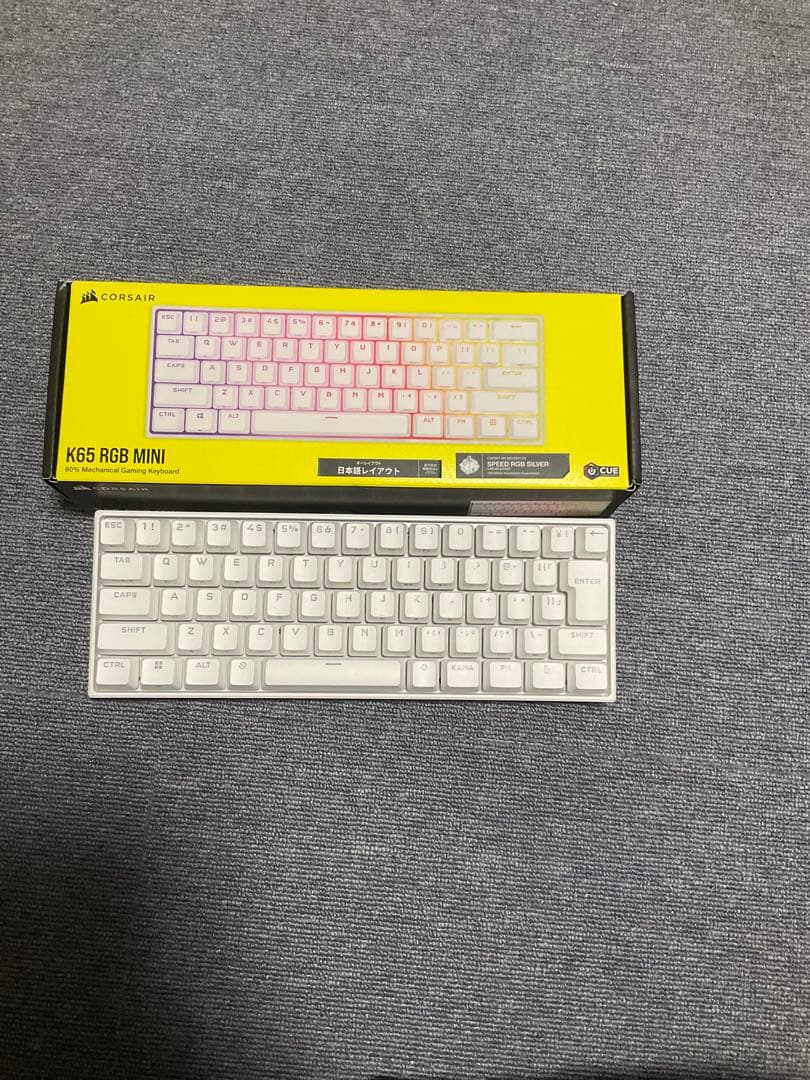 Corsair K65 RGB MINI ホワイト
