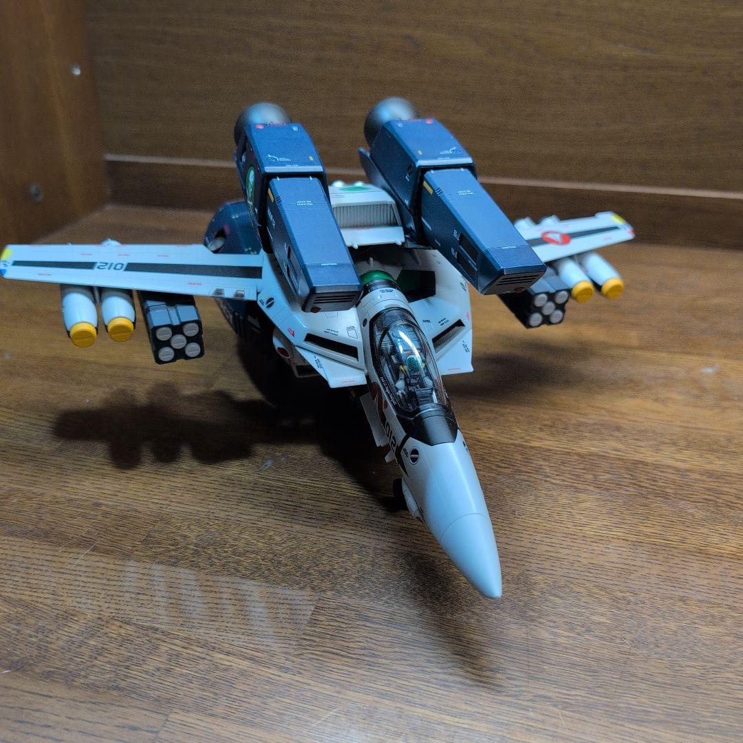 DX超合金 VF-1A&ストライク スーパーパーツ&ミサイルセット