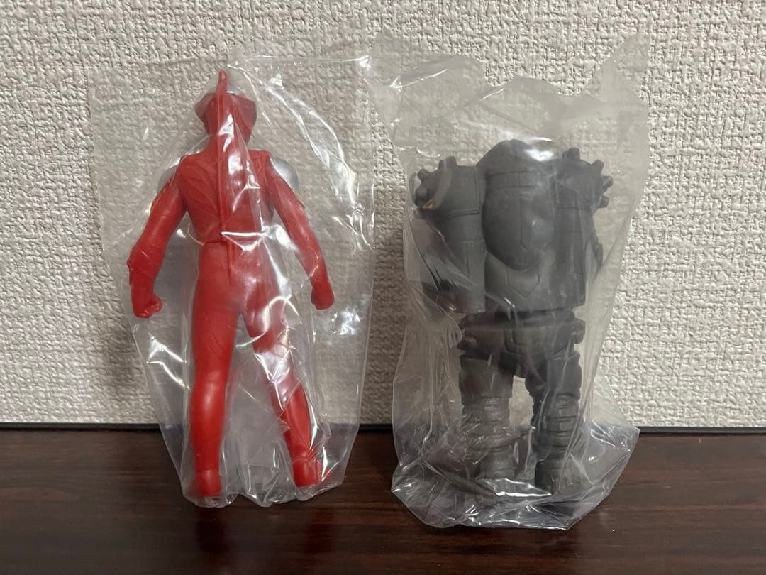 対決セット ウルトラマンギンガビクトリー エタルガー 食玩 フィギュア ソフビ