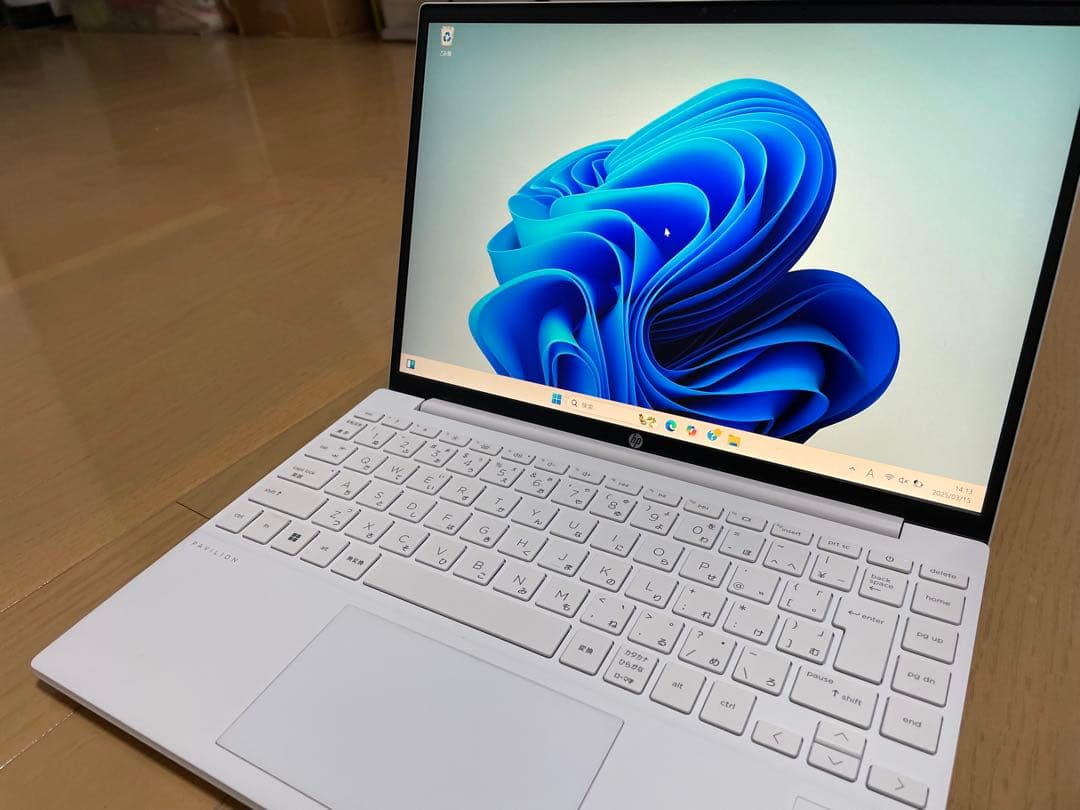 Windowsノート本体 HP Pavilion Aero 13-be Ryzen7 16G 512G