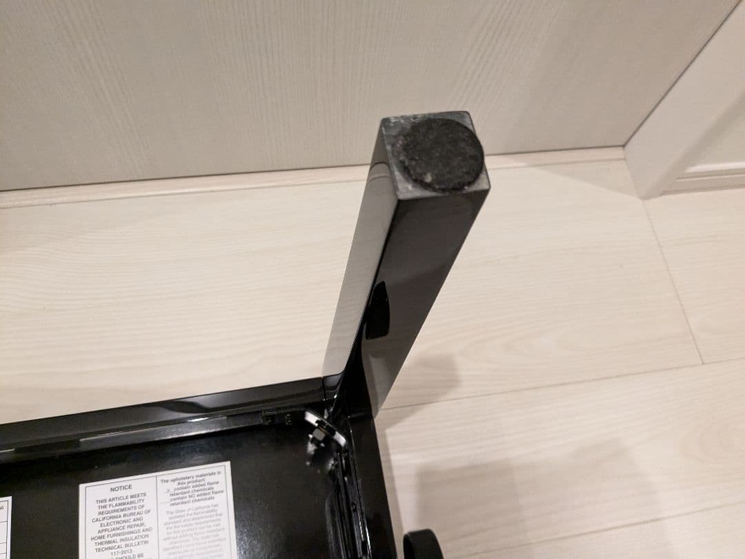 ピアノ椅子　黒　河合楽器製作所　高さ調整機能付　ピアノイス