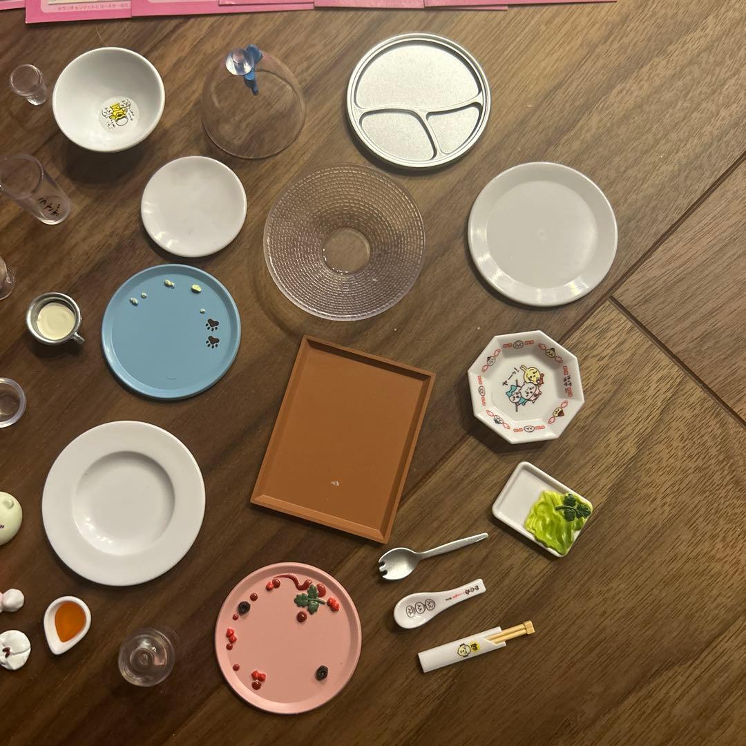 ちいかわ飯店ミニフィギュアコレクション　全8種コンプリートセット