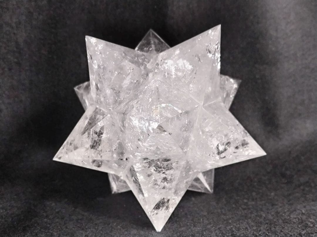 レムリアン水晶アステロイド 最長幅10.9cm 、約543g