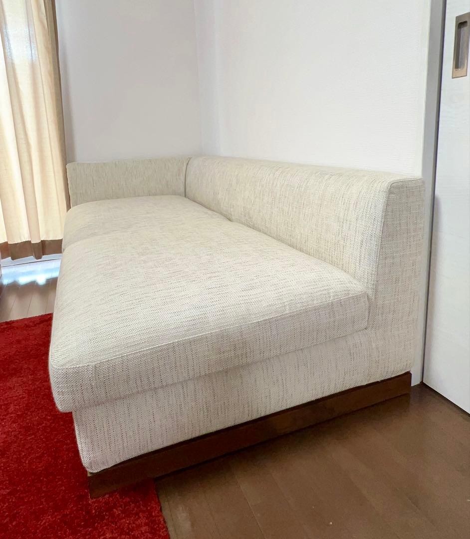 定価60万、リアルスタイル国産ソファ、美品