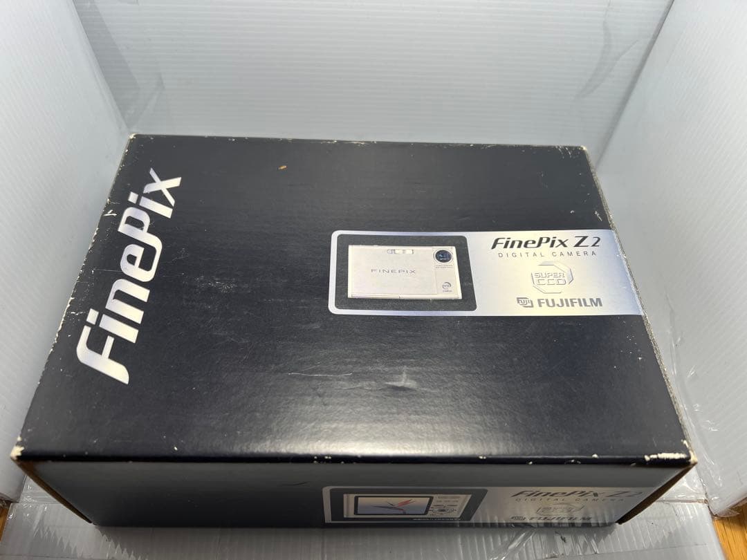 FUJIFILM フジフィルム FinePix Z2 デジタルカメラ
