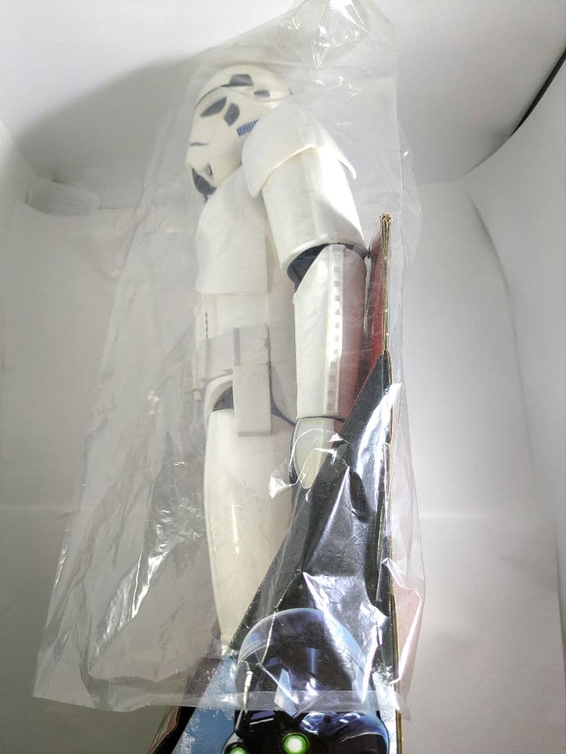 スター・ウォーズ18インチトルーパーフィギュア