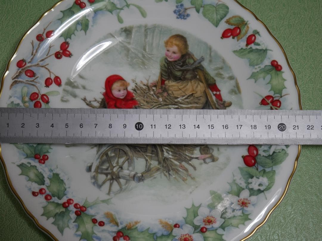 １９９０年ヴィクトリア＆アルバートミュージアム Xmasプレート