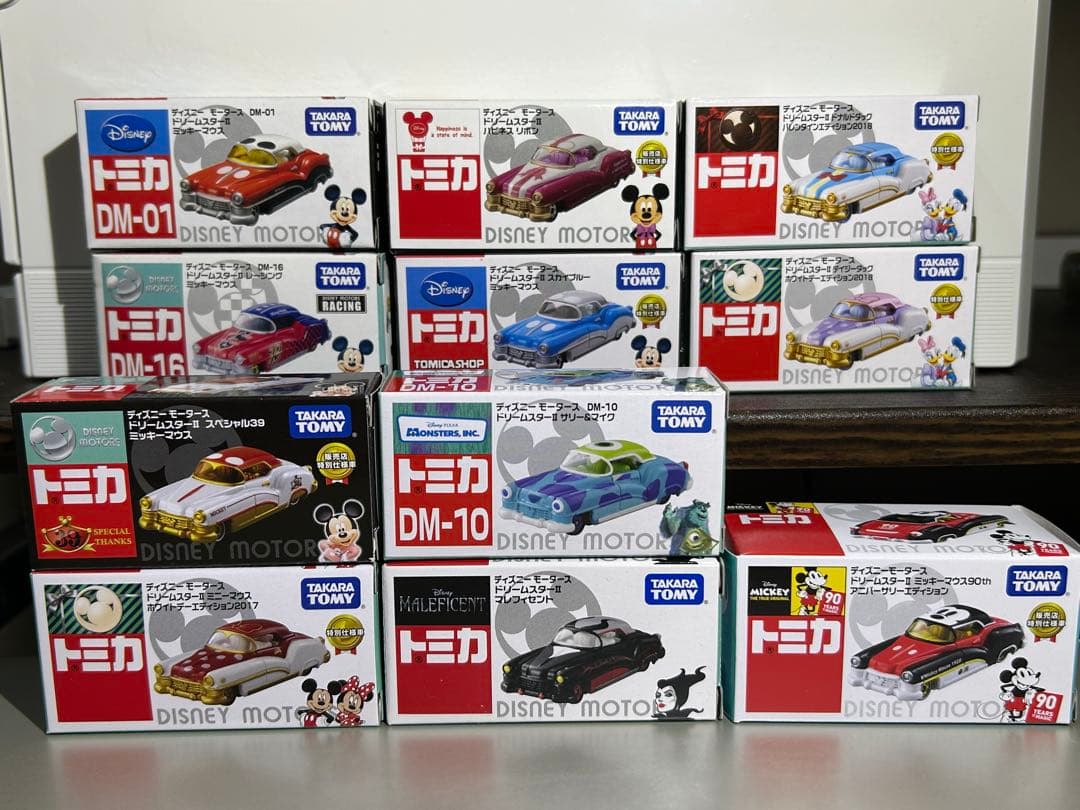 トミカ　ドリームスター、Ⅱ、Ⅲ、クラシック　３５台セット　ディズニーモータース