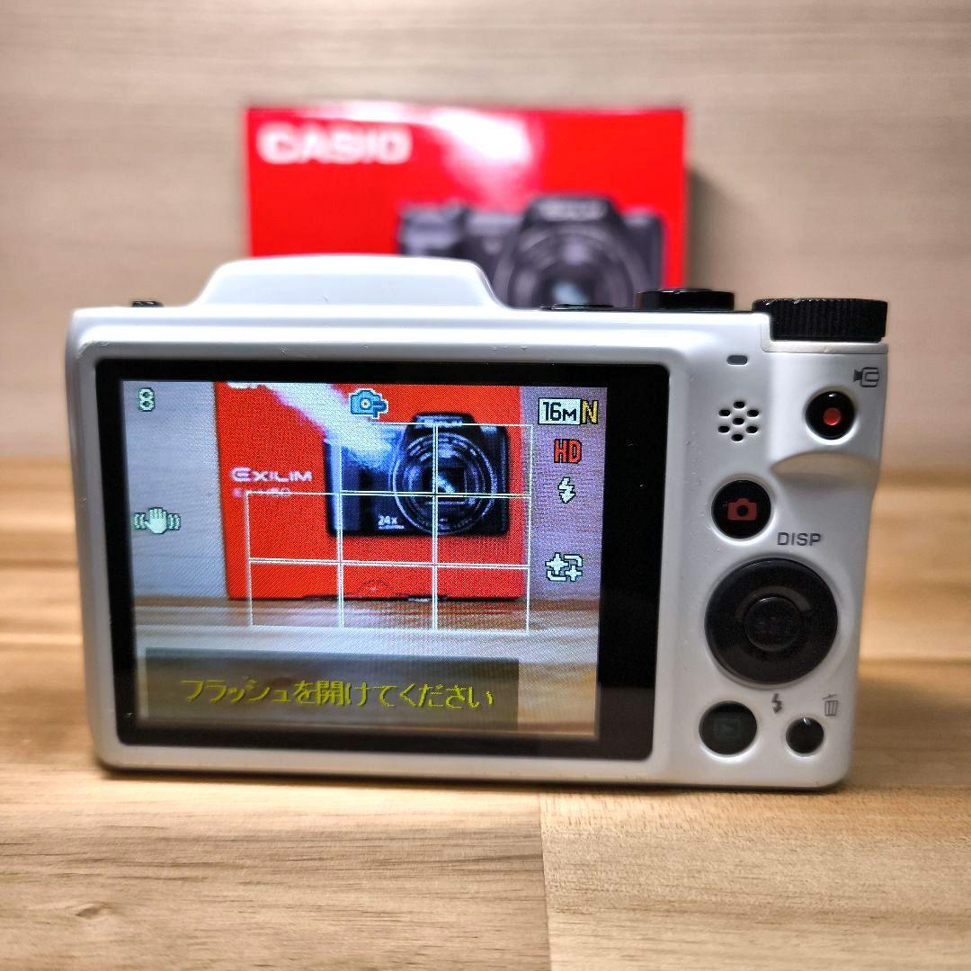 【動作確認済】CASIO EXILIM デジタルカメラ　EX-H50 箱付き