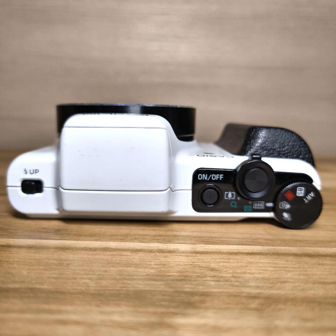 【動作確認済】CASIO EXILIM デジタルカメラ　EX-H50 箱付き