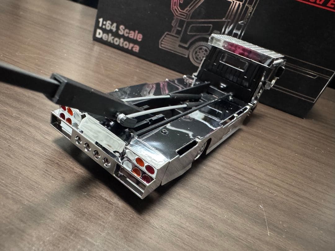 Y*K様 Limited Edition Dekotora 積載車 1: 64