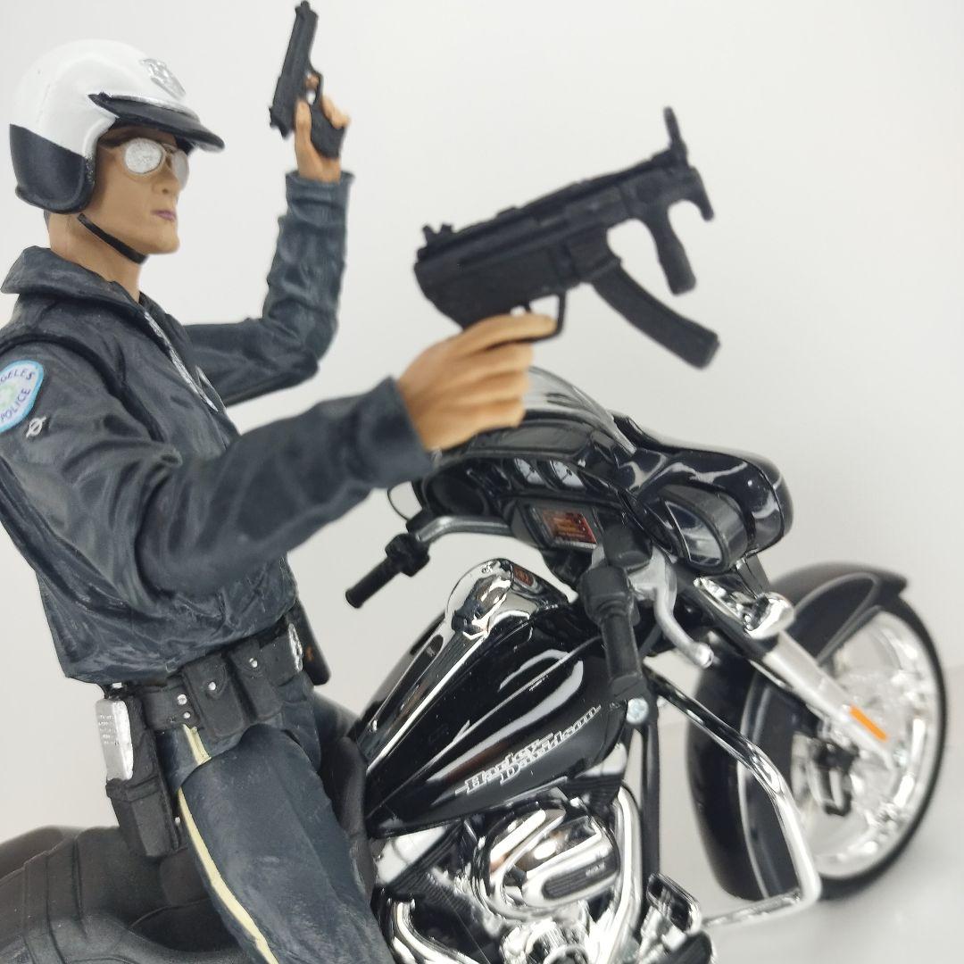 〓ターミネーター2〓T-1000 アクションフィギュア 〓新品〓