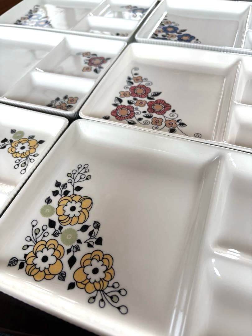 新品未使用品　ランチ・仕切りプレート　お花柄　皿　６枚　フェリシモ