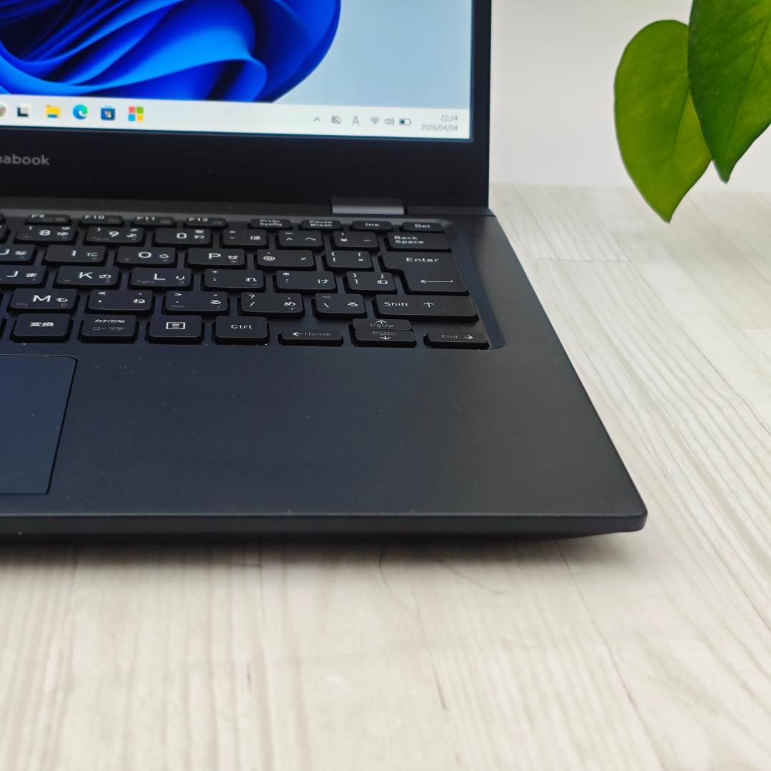 【整備済】新品液晶dynabook G83/KW 16/512GB 第12世代⑲