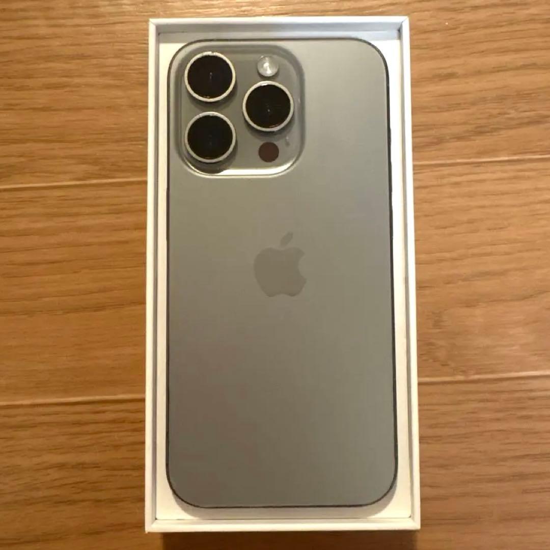 iPhone15pro 128GB バッテリー86%