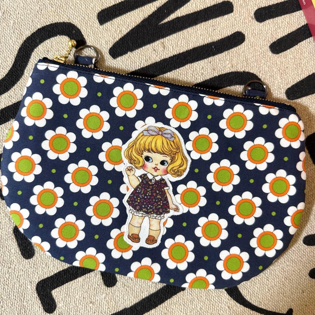 ♡さとぴー♡ハンドメイド*バッグ＆お揃いポーチ♡