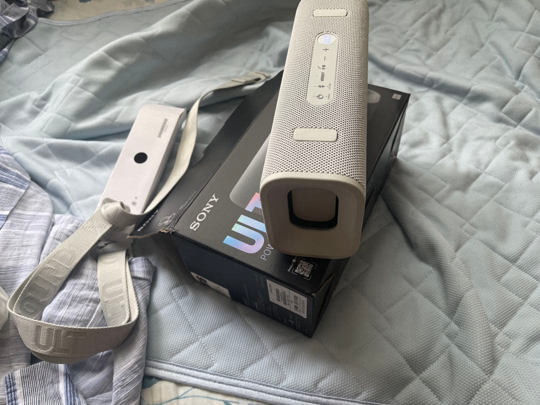 SONY ワイヤレススピーカー ULT ホワイト　F3